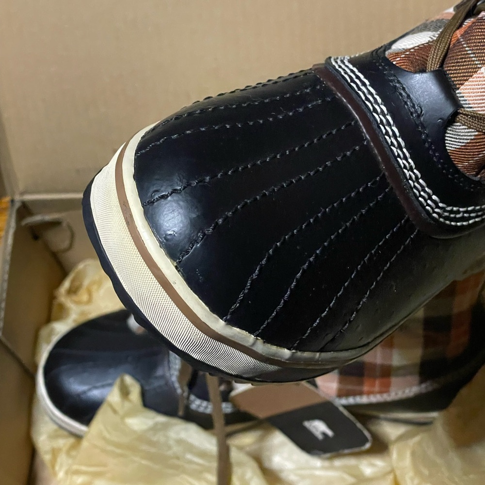 Sorel Black and Orange Plaid Boots - Picture 6 of 10